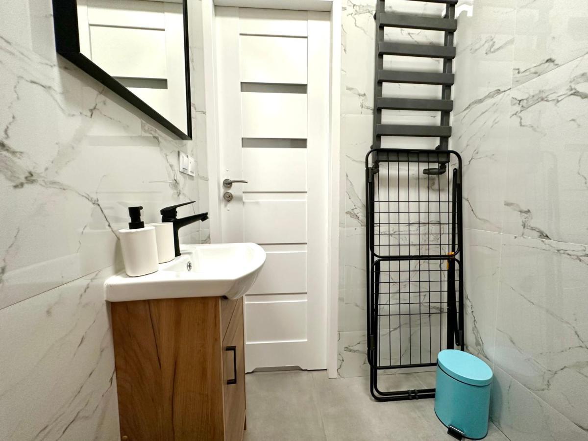 Mmrent Swamp Room Gdansk Ngoại thất bức ảnh